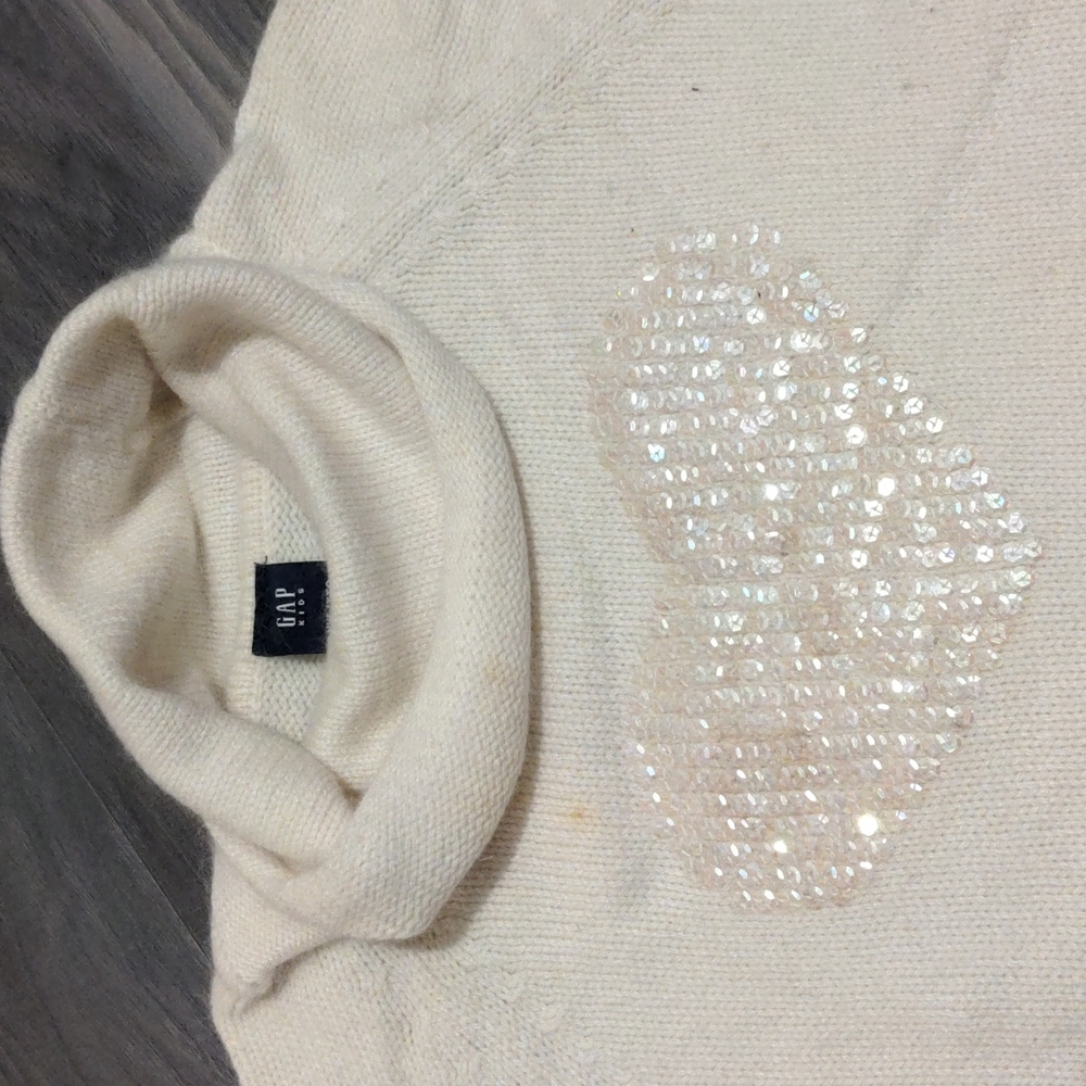 GAP Ivory Turtleneck with Sequin Heart